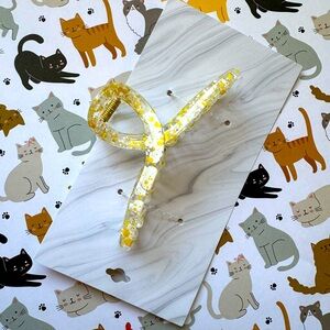 Jaw Clip Hair Clip Yellow & White